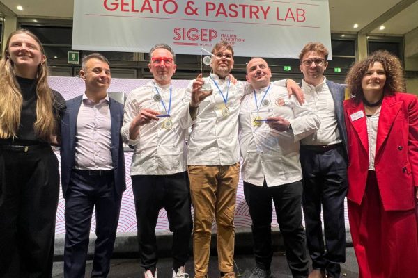 Finale italiana: Riccardo Manduca miglior Panettone Tradizionale, Armando Pascarella miglior Panettone al Cioccolato